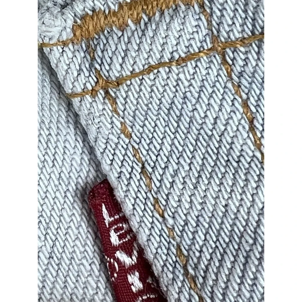Levis unique authentic pairs